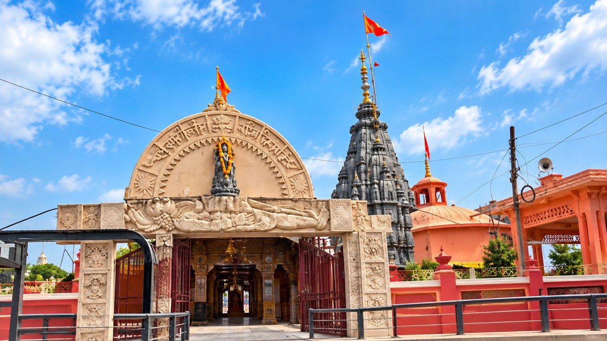 Vishnupad Temple Gaya