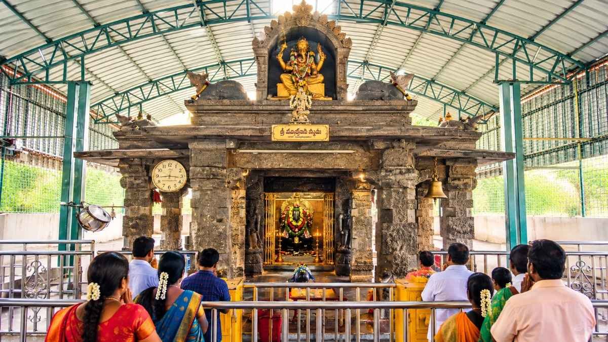 Mallikarjuna 6 Sakshi Ganapati Temple