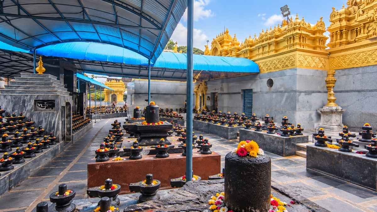 Kotilingeshwara Temple Karnataka